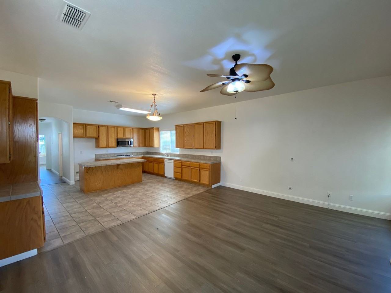 9436 Winding River Way - Photo 5 of 31