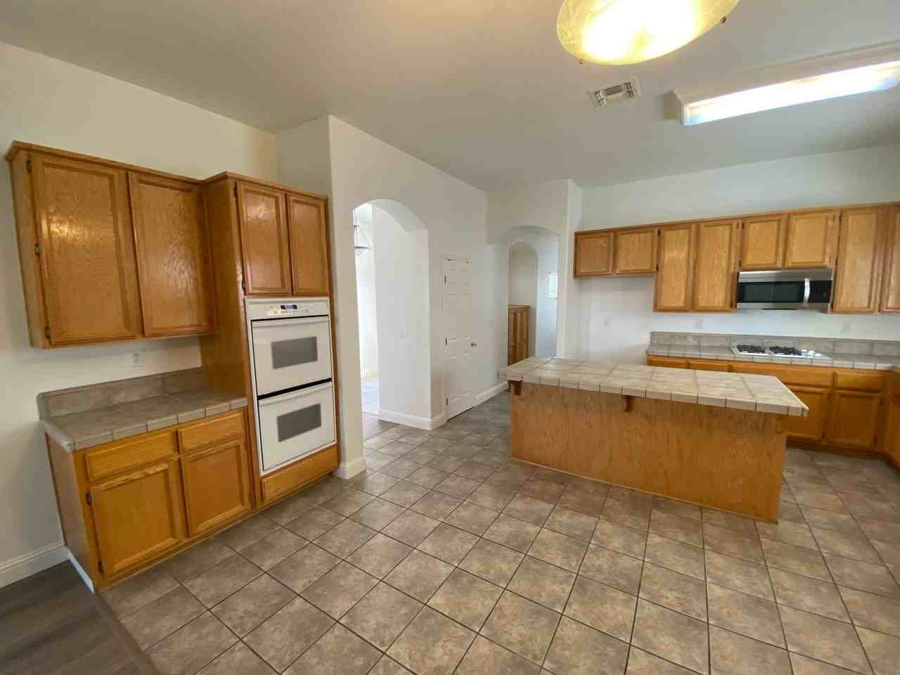 9436 Winding River Way - Photo 6 of 31