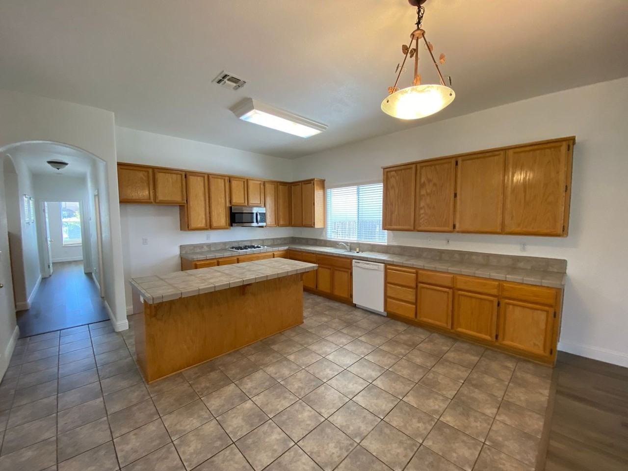 9436 Winding River Way - Photo 7 of 31