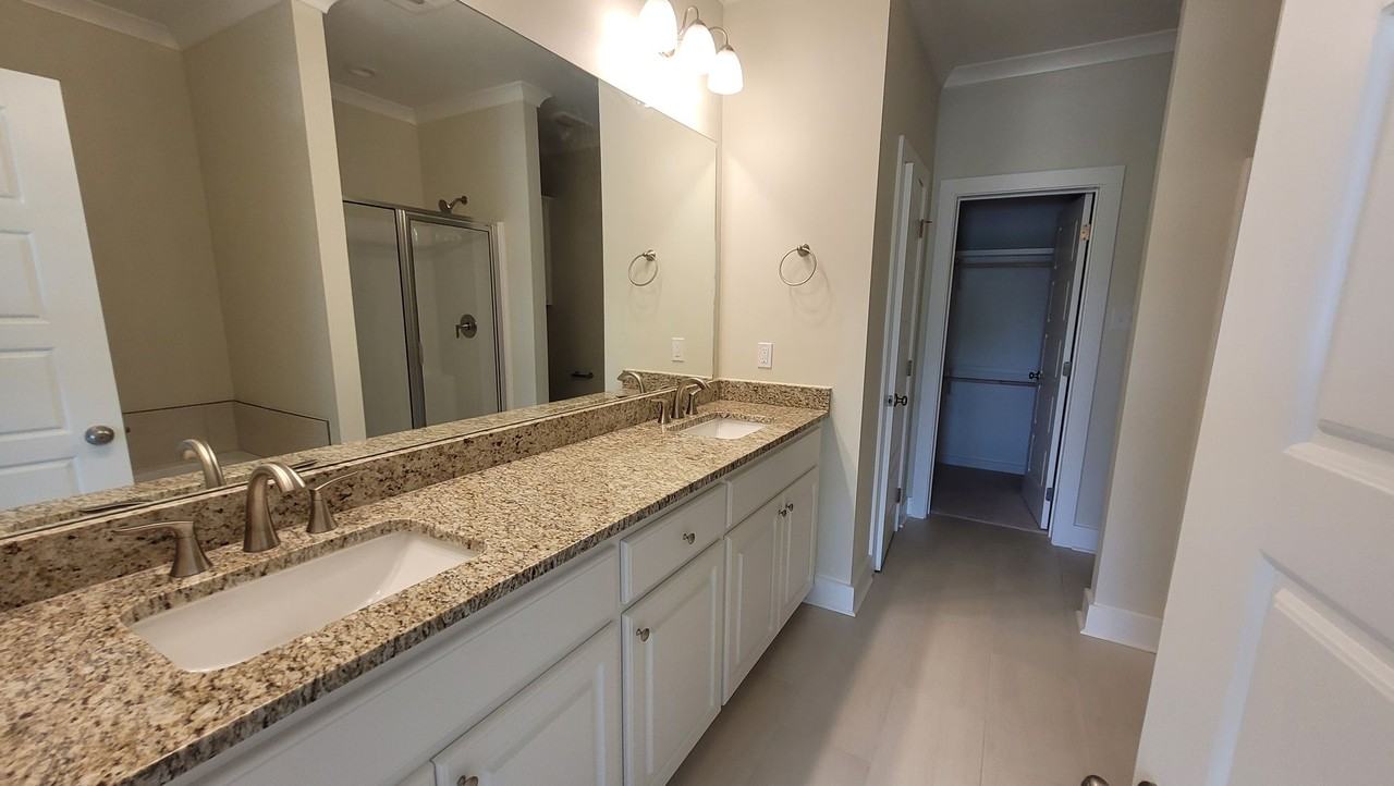 4910 Bob Odom Dr - Photo 5 of 17