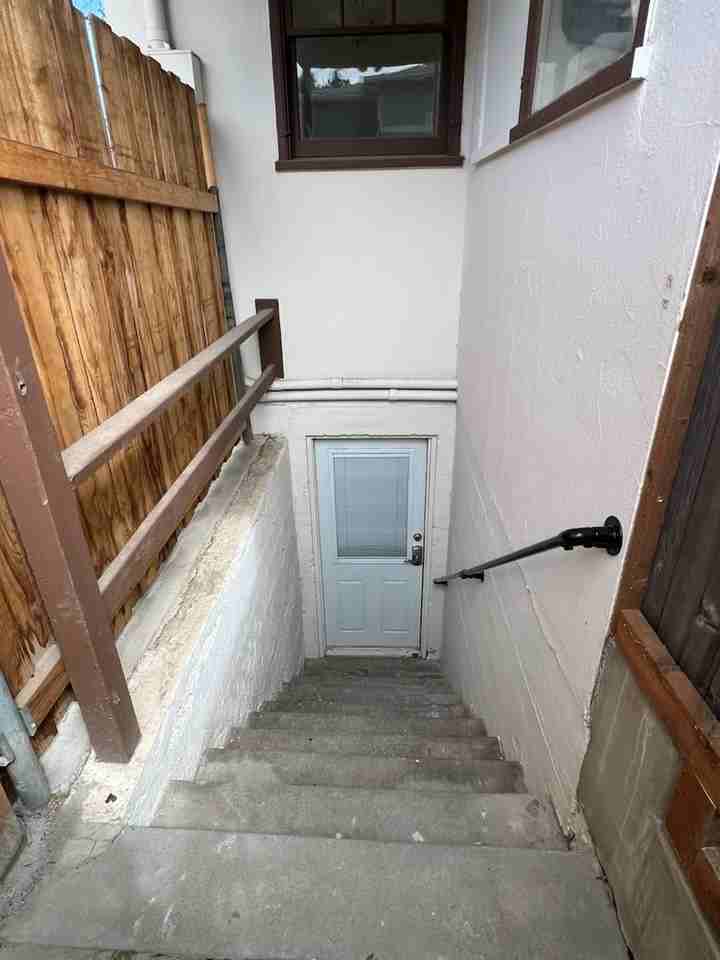 841 Red Apple Rd #B - Photo 3 of 14