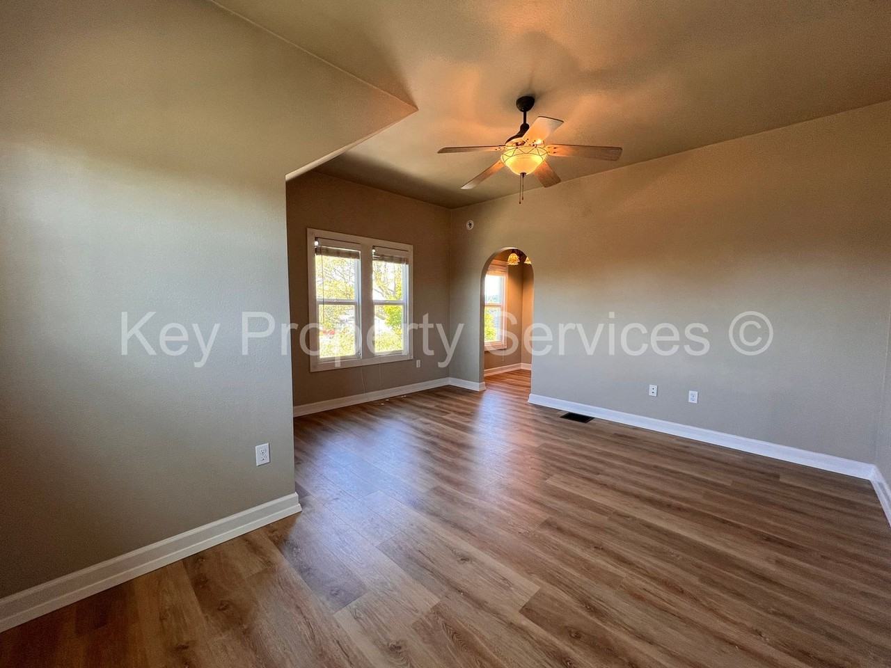 208 Buckeye St #B - Photo 2 of 14