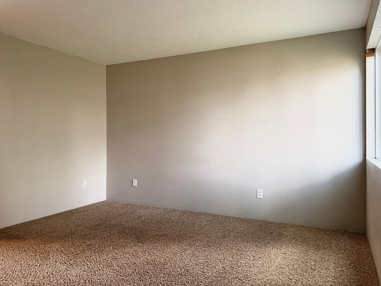 4870 Sunnyside Rd Se #11894 - Photo 3 of 20