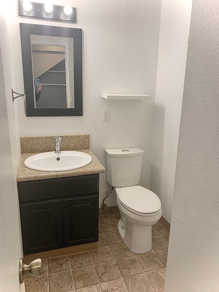 4870 Sunnyside Rd Se #11894 - Photo 6 of 19