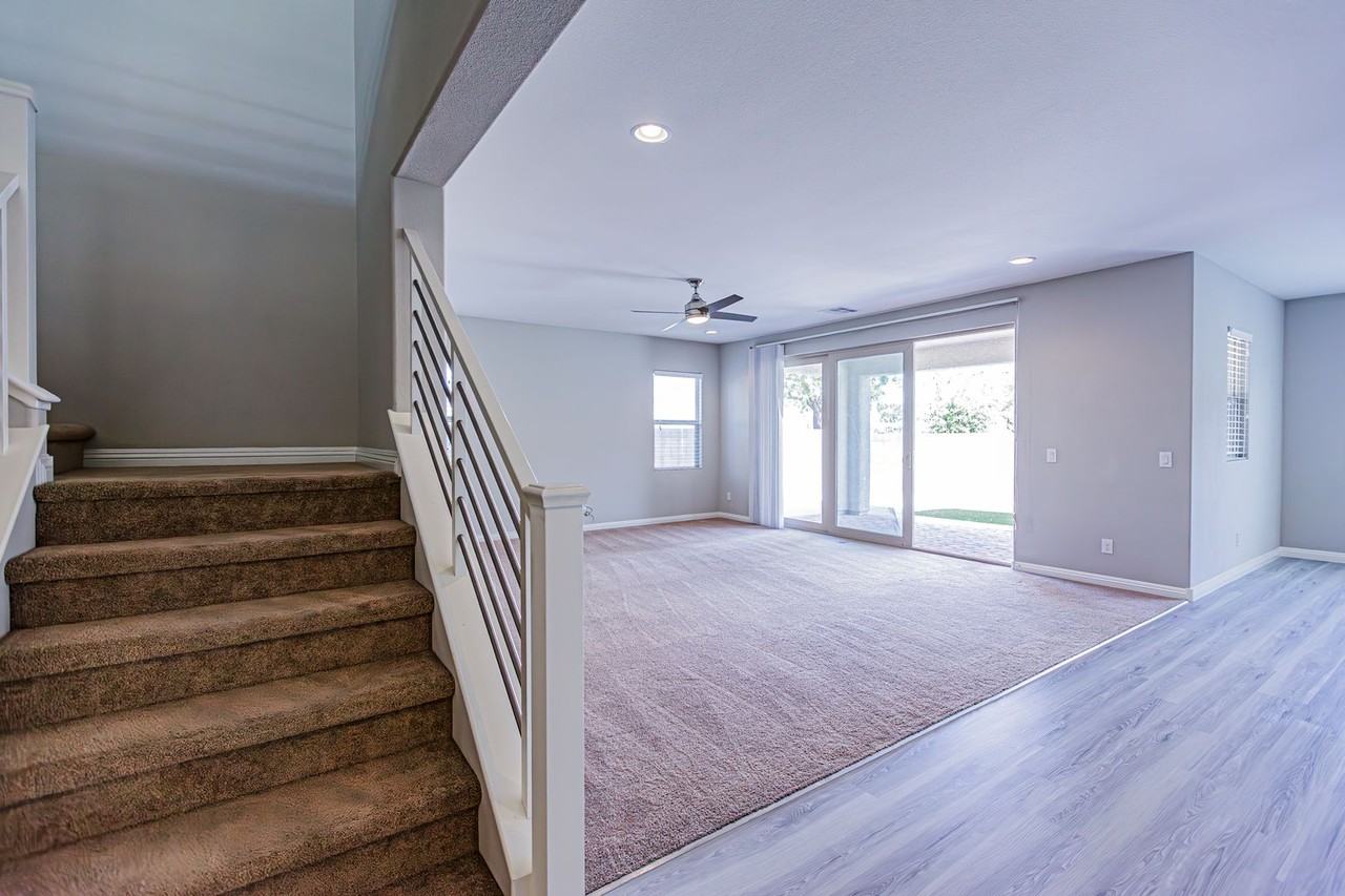 8538 Helvetia Ln - Photo 7 of 50