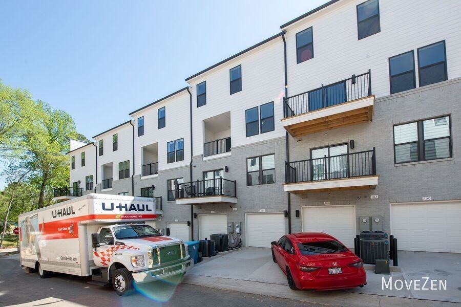 104 Ailey Brook Way #200 - Photo 2 of 40