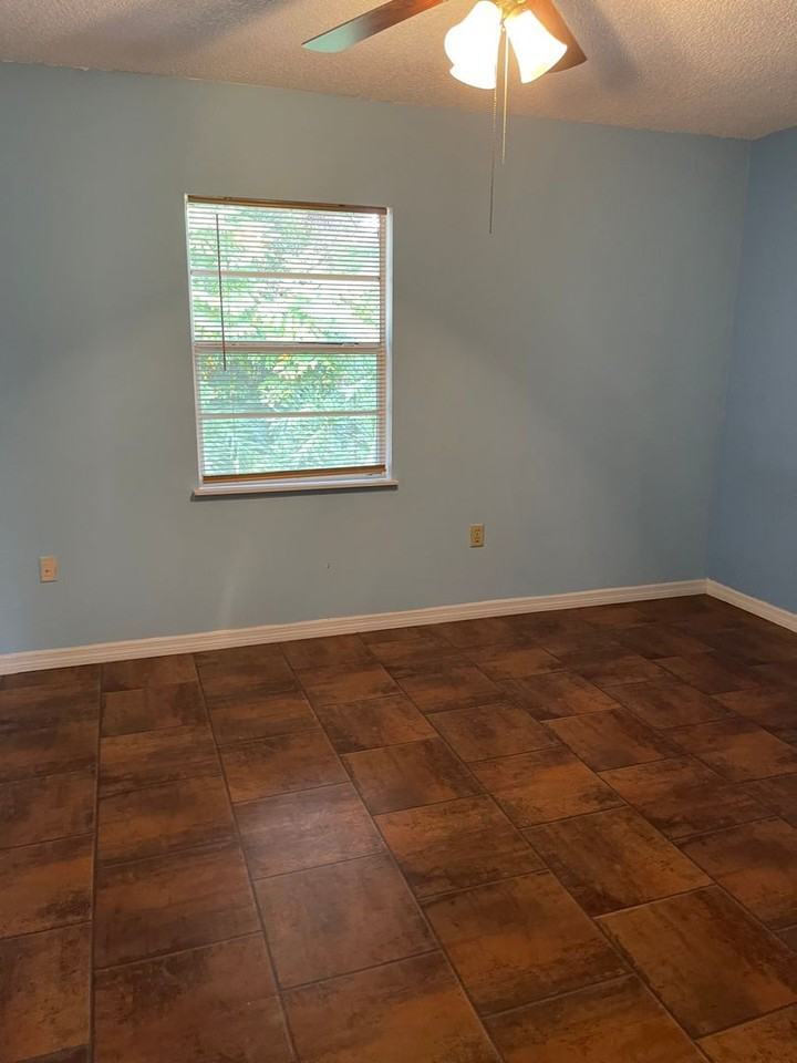 8487 Dorsey St - Photo 7 of 16