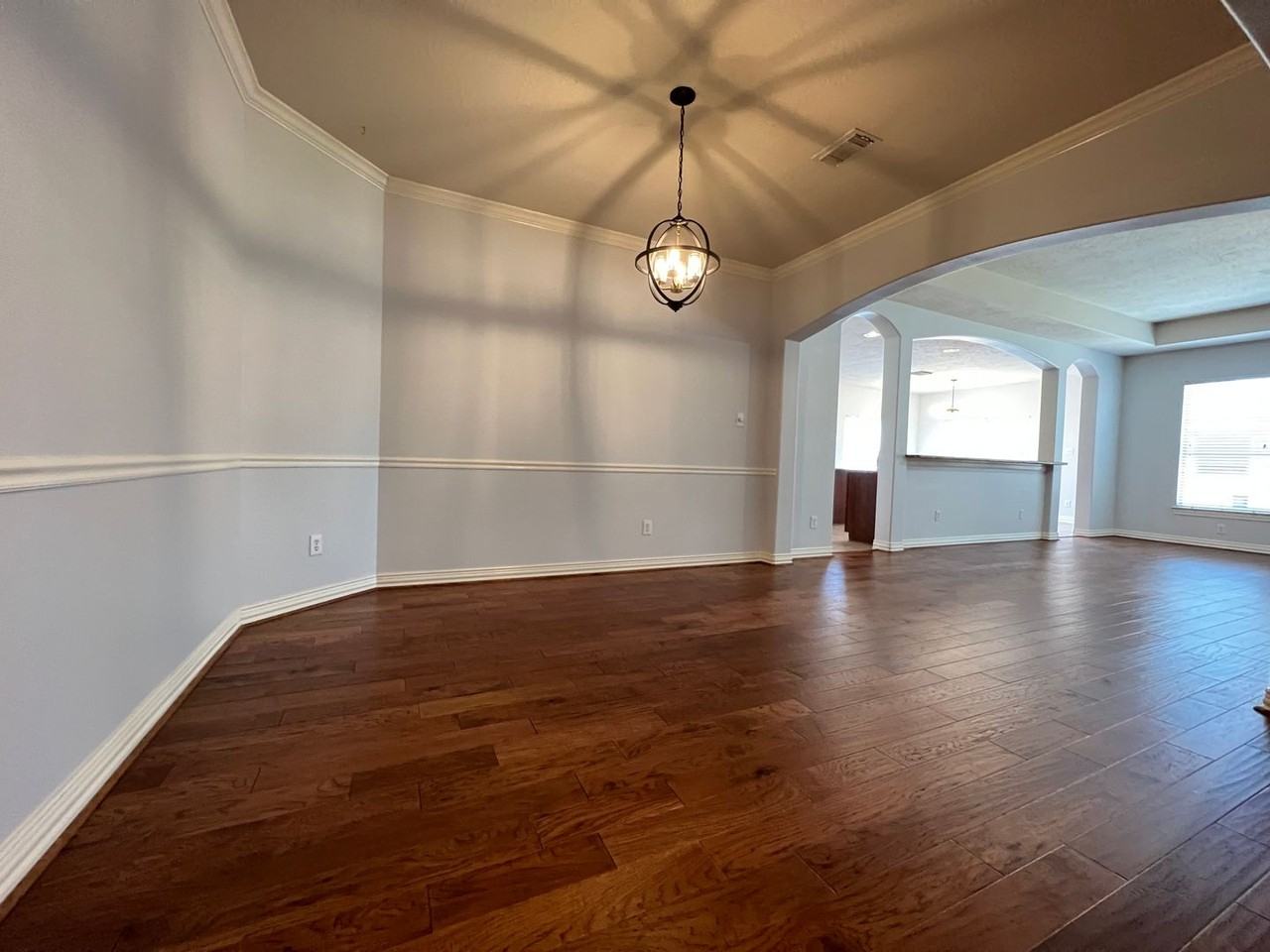 3518 Ellies Ln - Photo 5 of 22