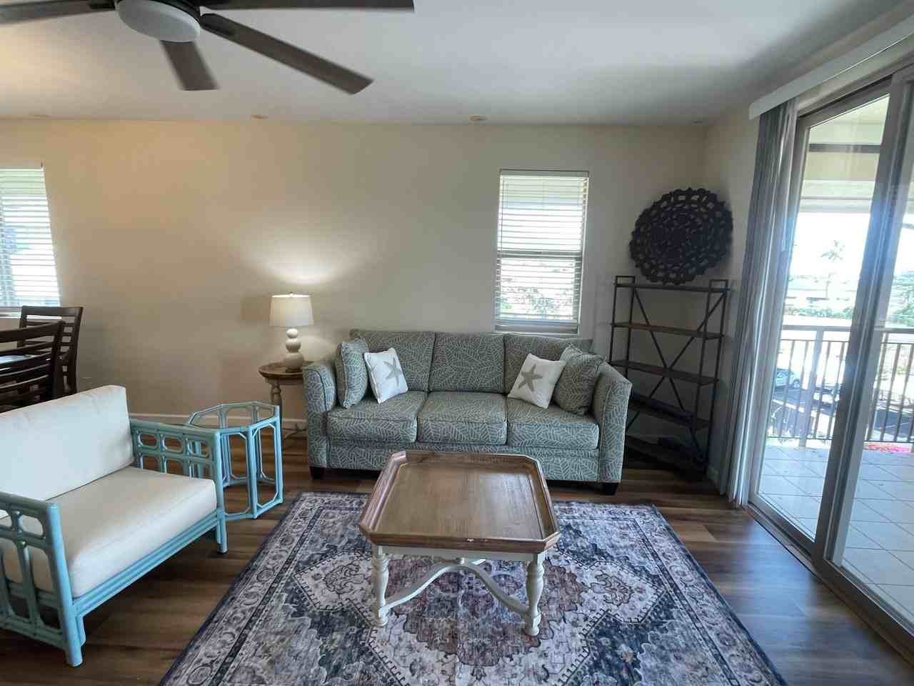 1300 Limahana Cir #C401 - Photo 2 of 20