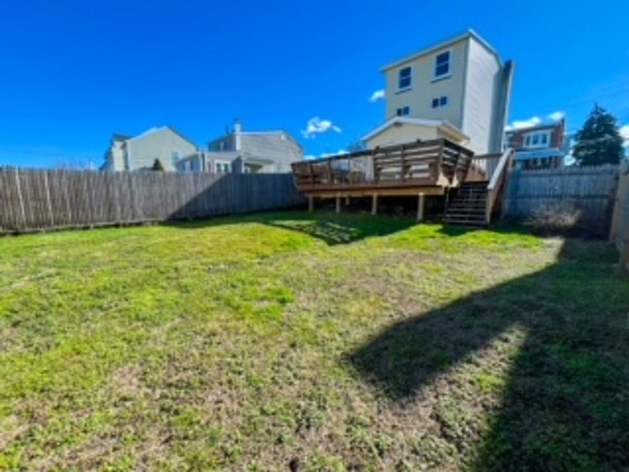 105 7th St - Photo 2 of 15