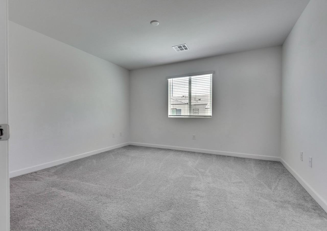 3501 Arcadian King Ave - Photo 7 of 13