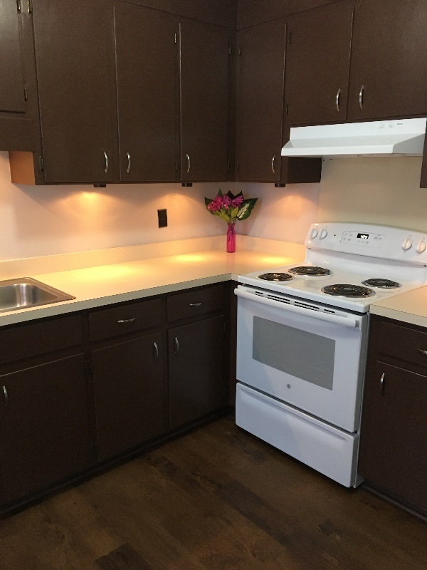 3201 Crestwood Dr - Photo 5 of 12