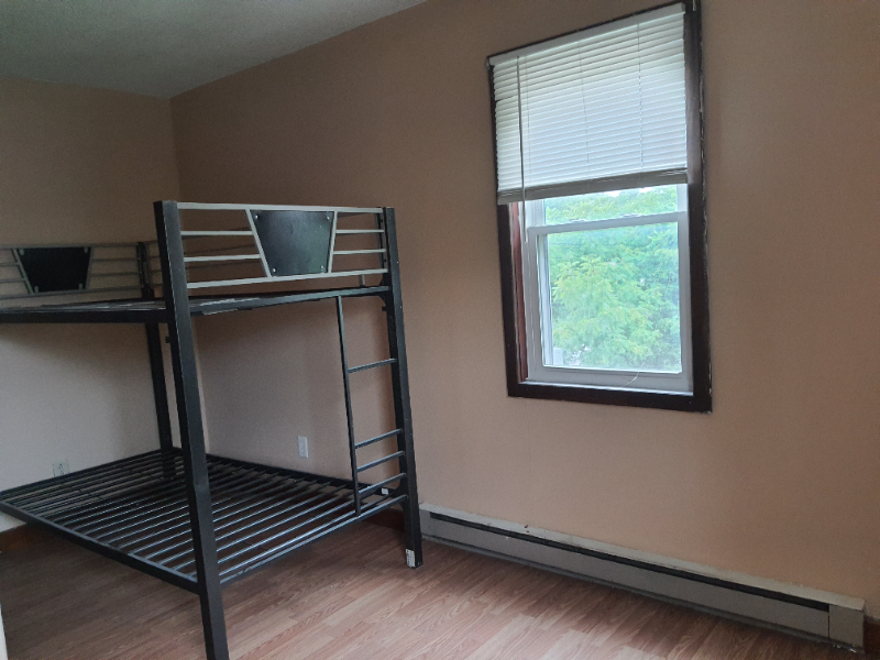 8 Hooper St #B - Photo 4 of 16