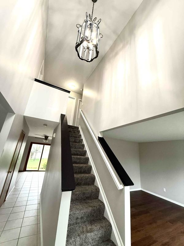 101 Barry Knoll Dr - Photo 2 of 9