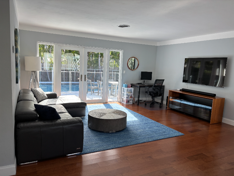 2432 Ne 26th Ave - Photo 6 of 20