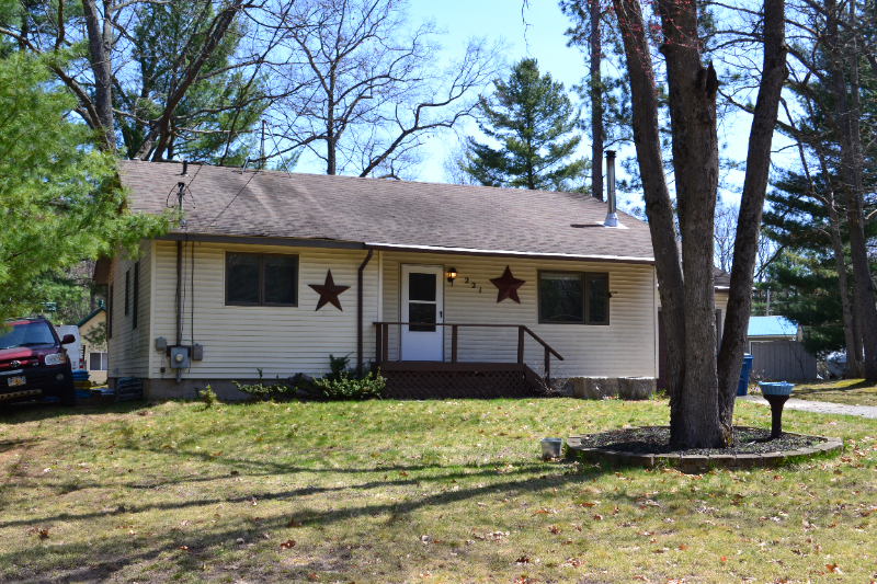 221 Vienna Ct - Photo 2 of 20