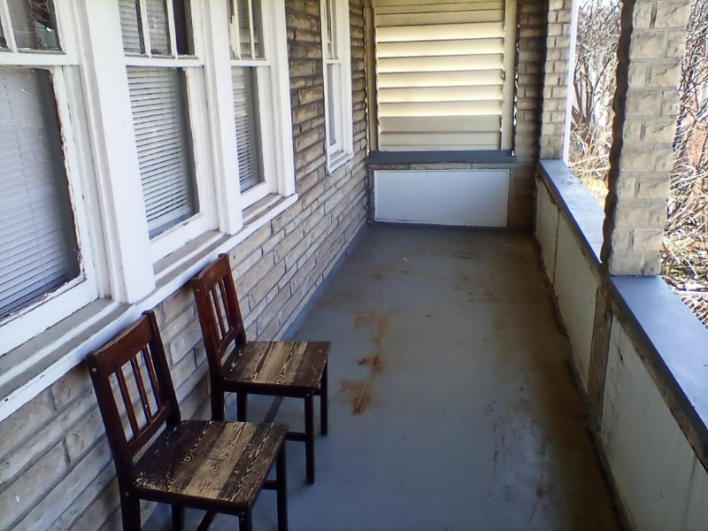 207 Auriles St - Photo 2 of 17