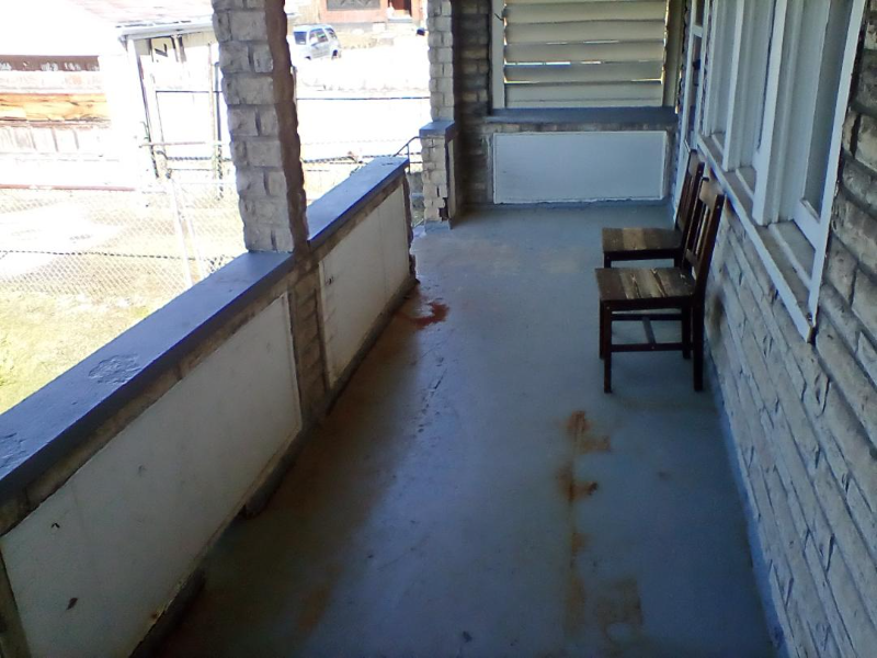 207 Auriles St - Photo 3 of 17