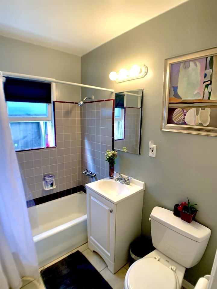 Wilson - Photo 2 of 34