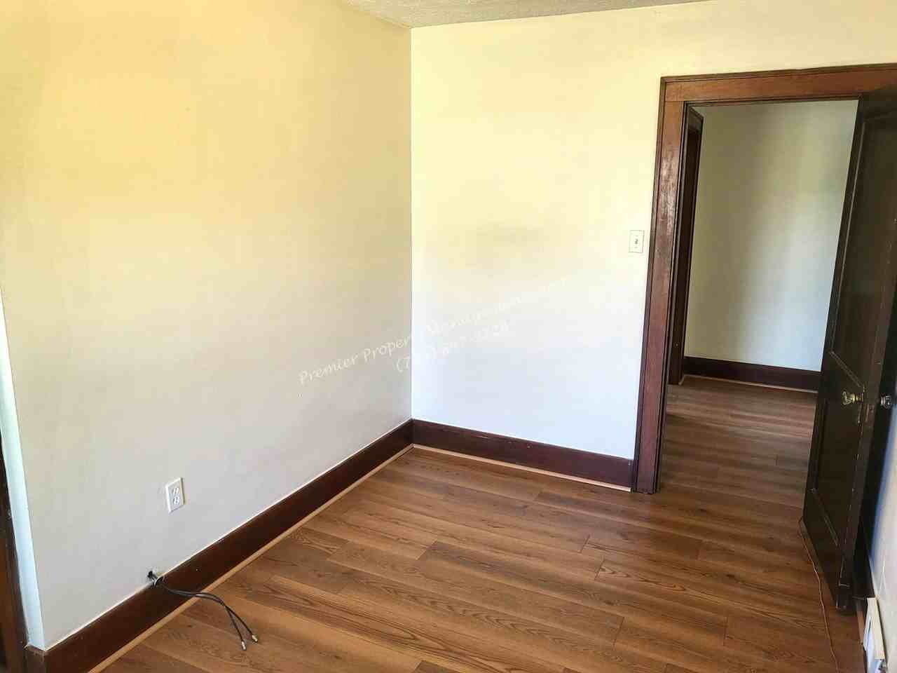 2237 Brodhead Road, Unit 2 - Photo 4 of 10