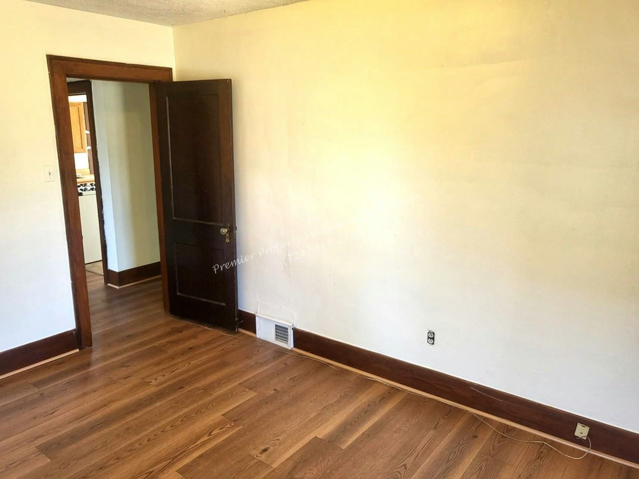 2237 Brodhead Road, Unit 2 - Photo 5 of 10