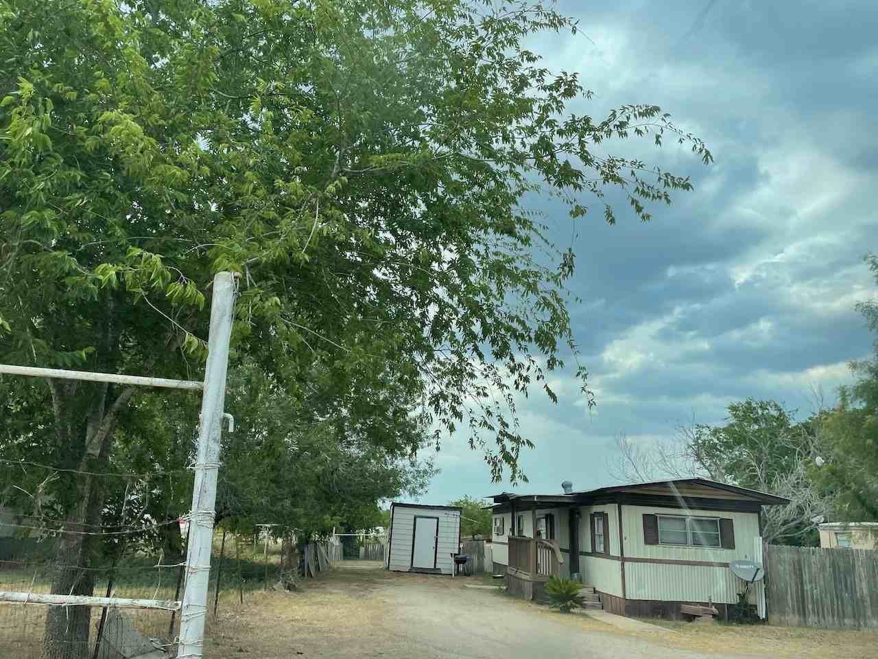 BBS F - 17189 Benton City - Photo 2 of 6