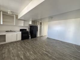 featured image of 1315 N School St