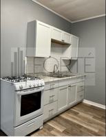 featured image of 140 High St