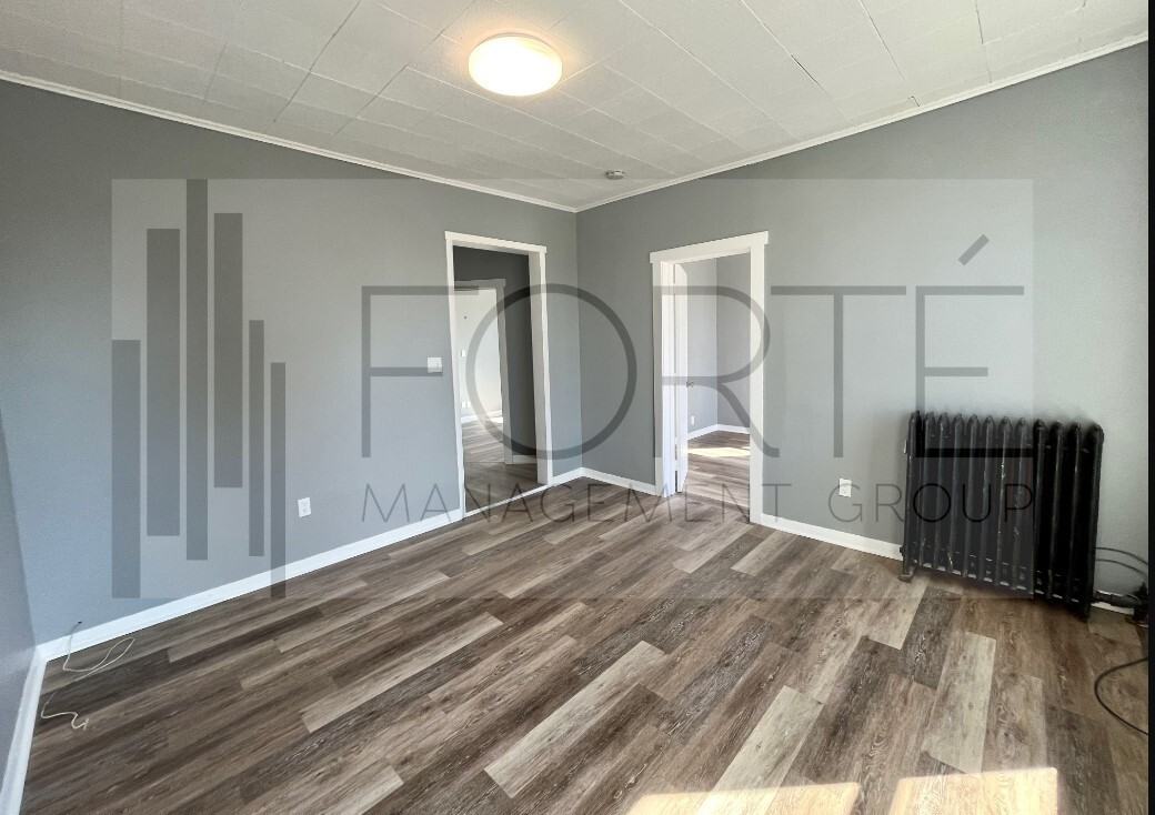 140 High St - Photo 5 of 5