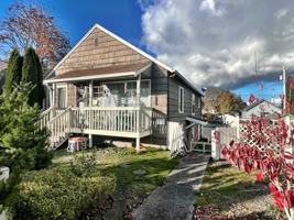 featured image of 1736 4th St