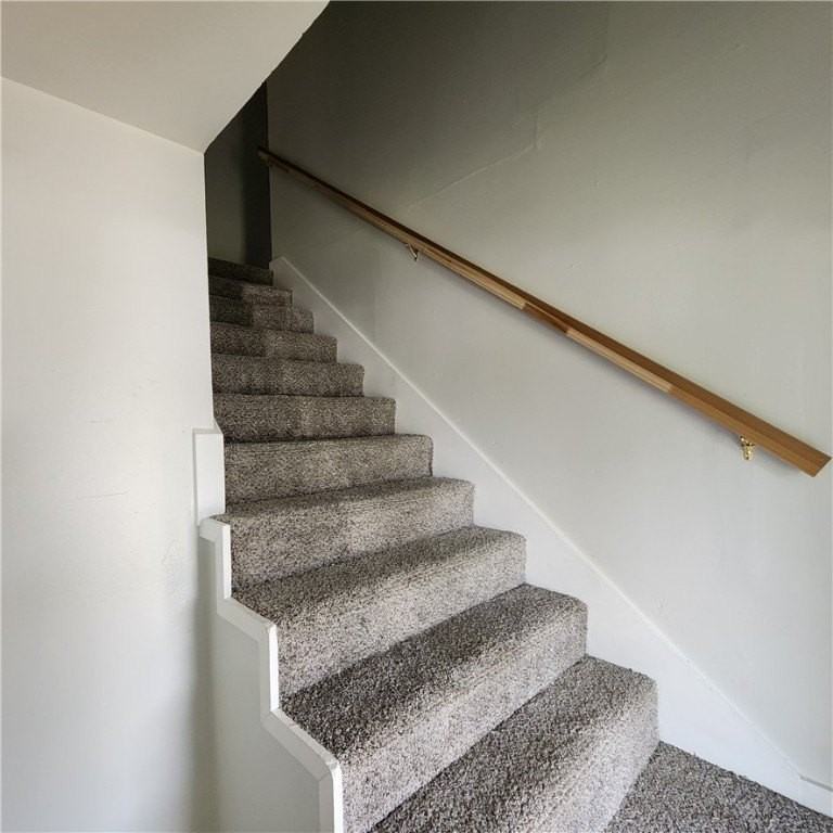 457 Haroldson Dr - Photo 4 of 13