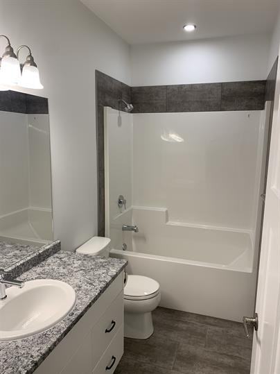 8408 B-8408 88 Ave #F59B - Photo 4 of 9