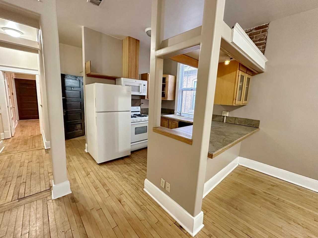 1008 Central Ave Sw #G - Photo 7 of 28