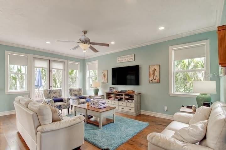 4808 Gulf Dr #B - Photo 4 of 50