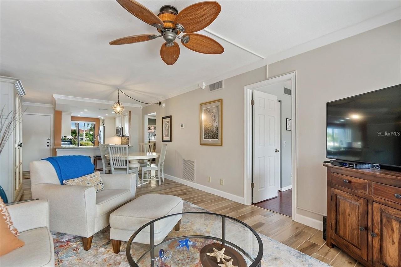 6277 Bahia Del Mar Boulevard South #110 - Photo 6 of 33