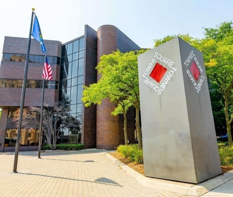 10 S Main St - Photo 2 of 11