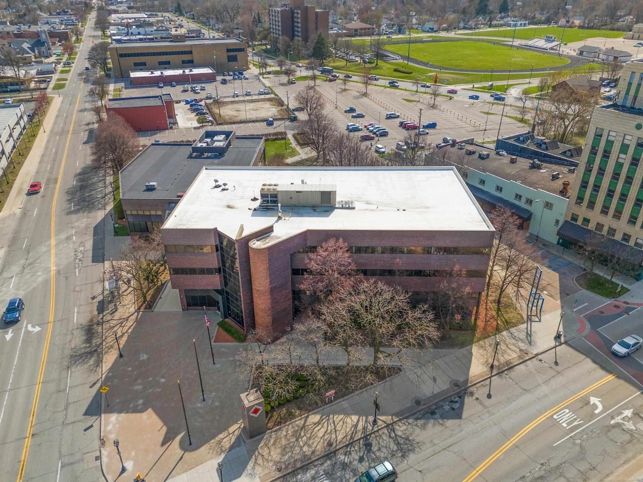 10 S Main St - Photo 3 of 11