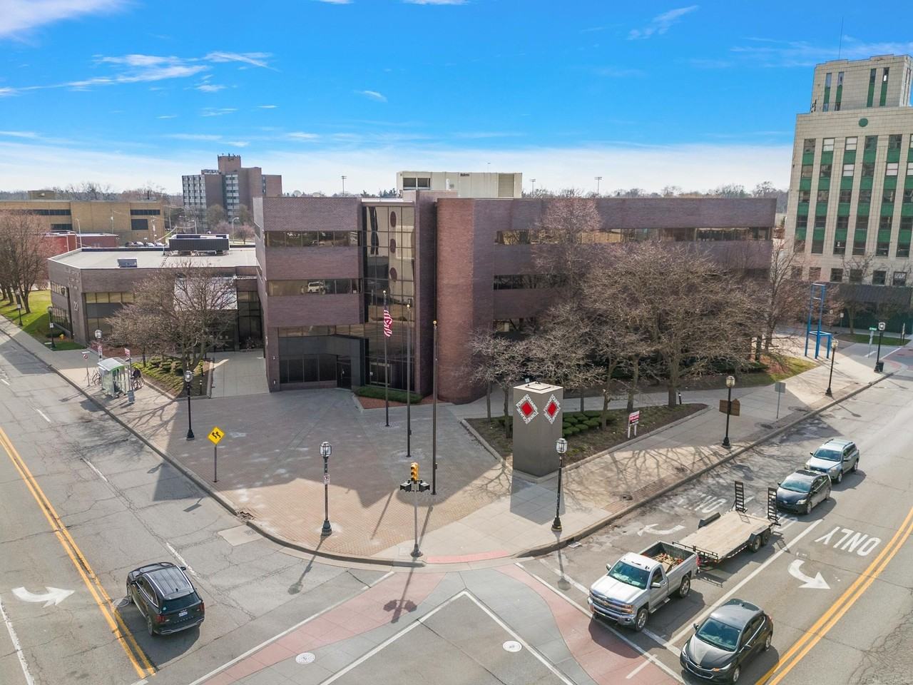 10 S Main St - Photo 4 of 11