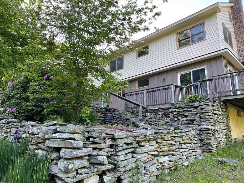 115 Montague Rd - Photo 2 of 26