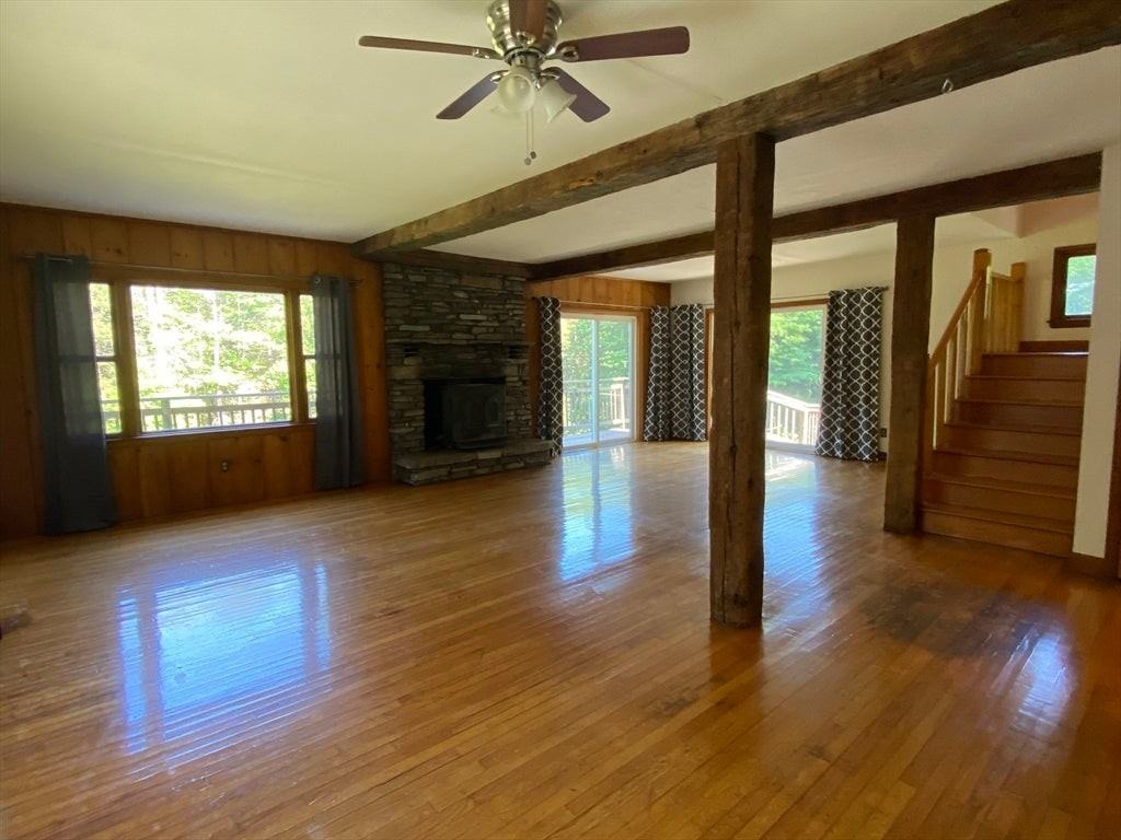 115 Montague Rd - Photo 7 of 26