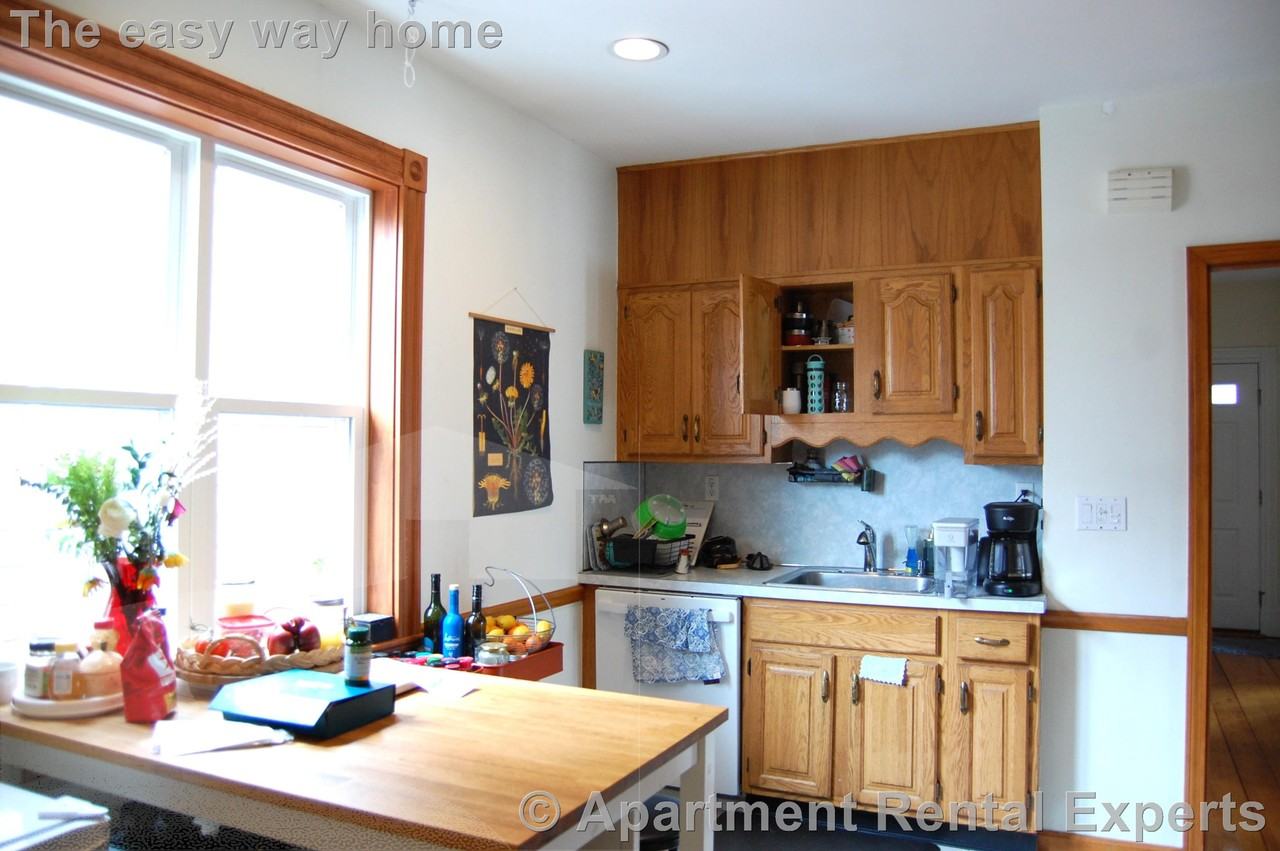 14A Cottage Ave #2 - Photo 2 of 21