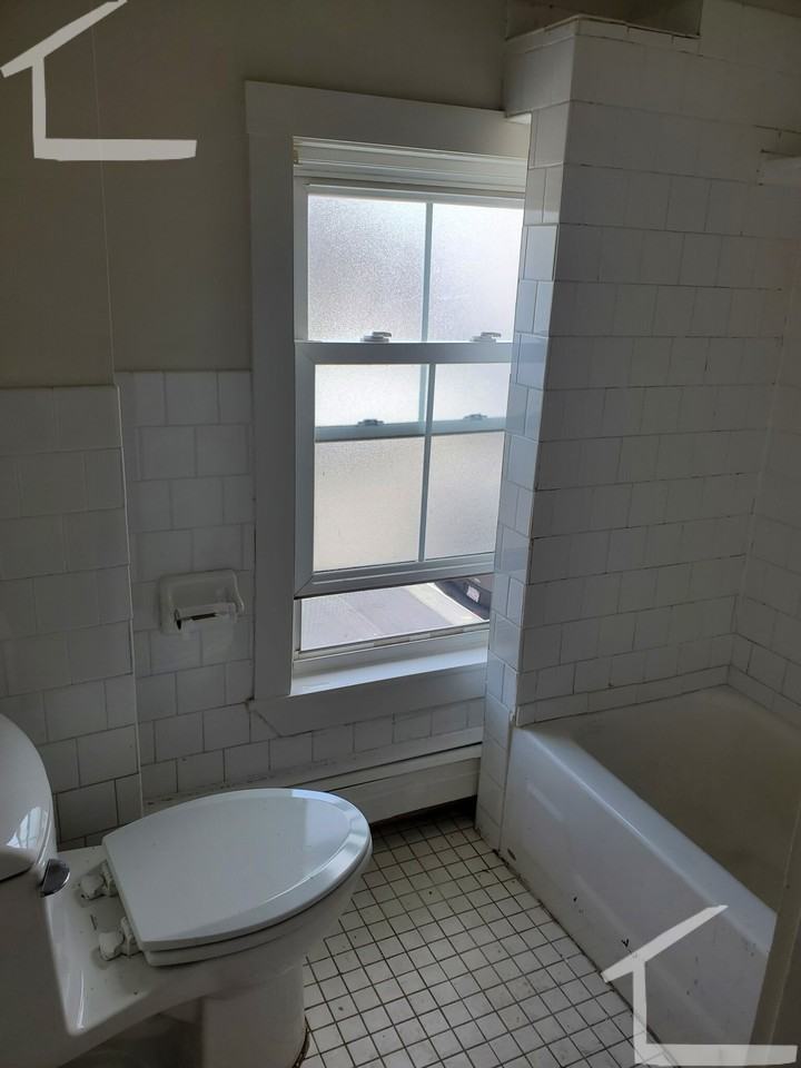 Winship St - Photo 6 of 11