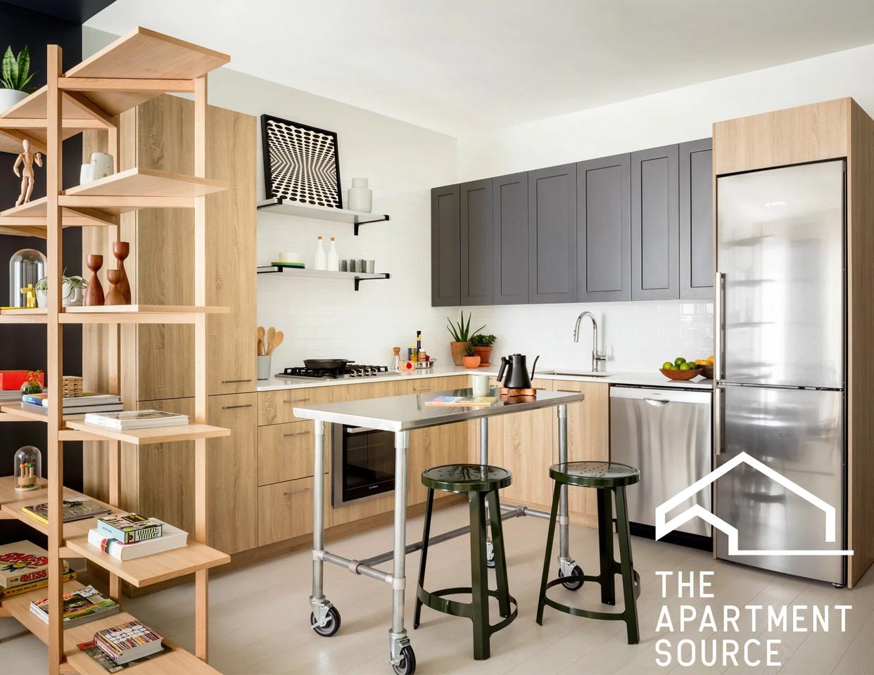 1035 W Van Buren St - Photo 2 of 17