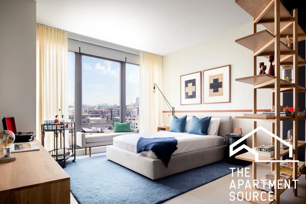 1035 W Van Buren St - Photo 7 of 17