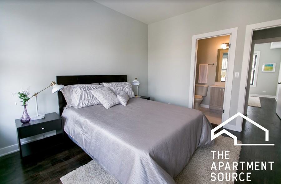 1201 W Addison St #1 - Photo 6 of 12