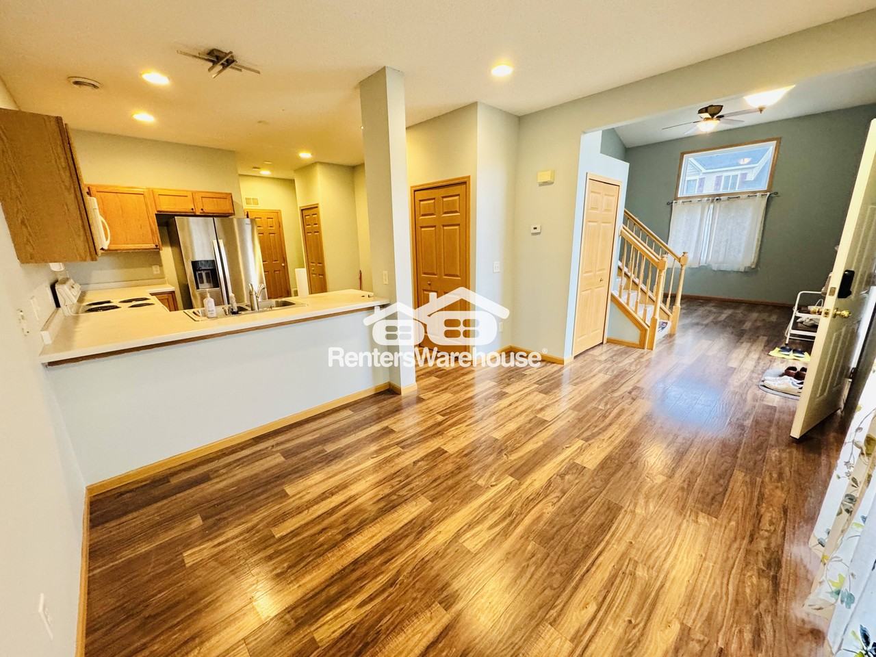 6808 Meadow Grass Ln S - Photo 3 of 24