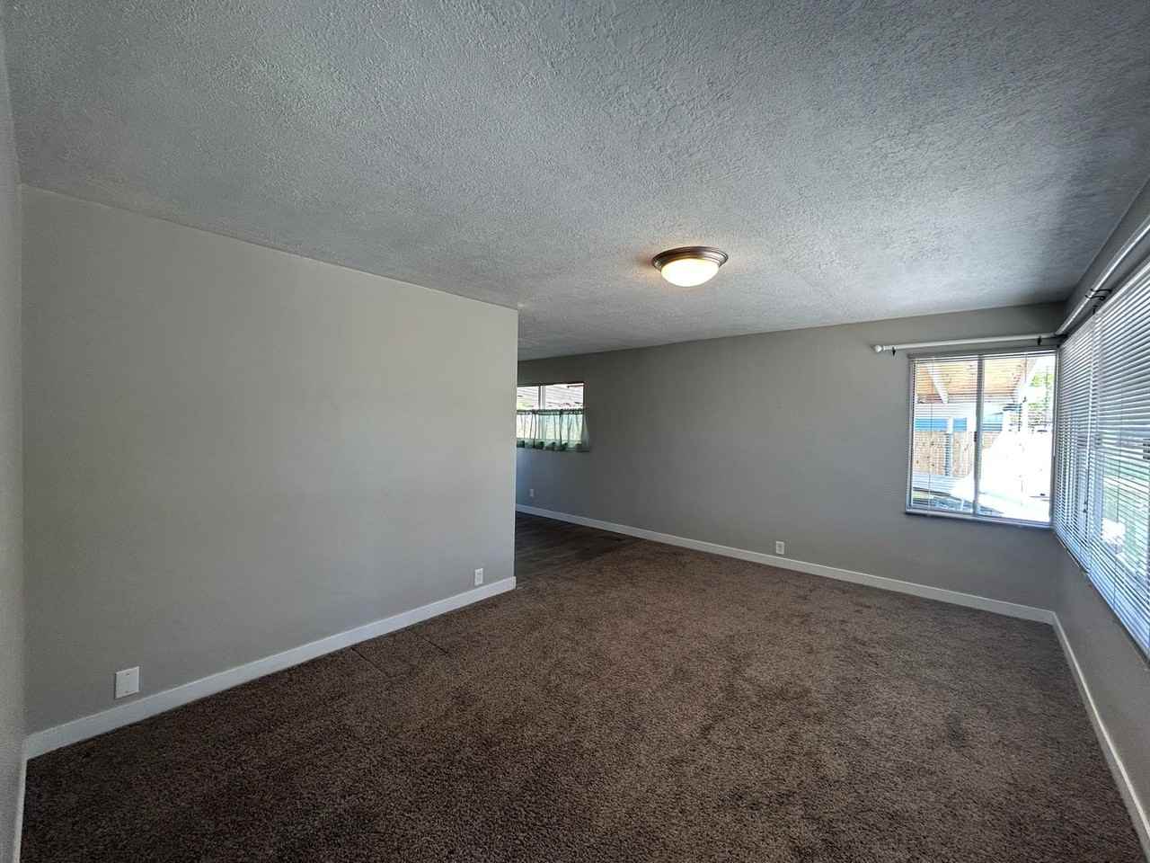 31 A St - Photo 2 of 16