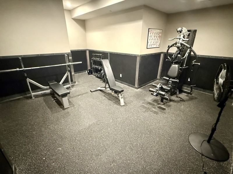 1063 Southeast - Photo 6 of 50