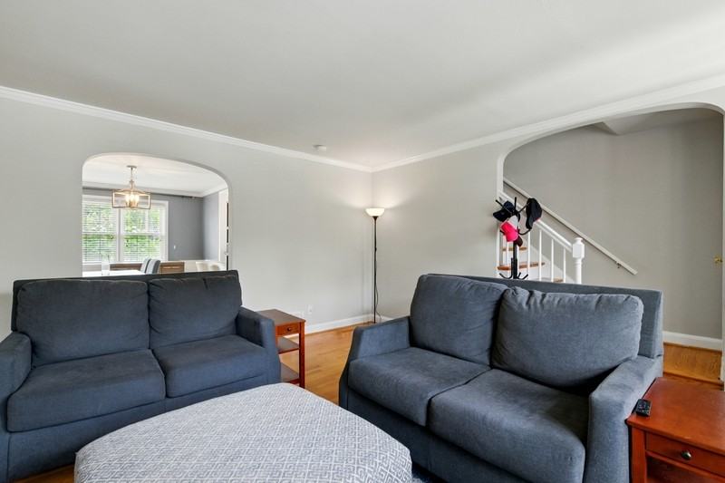 308 Old Trail Rd - Photo 2 of 22