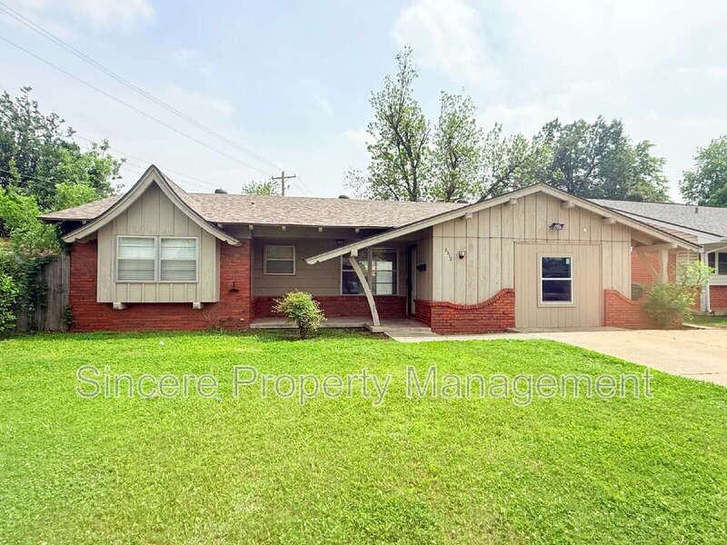 2512 Sw 64th St - Photo 2 of 21